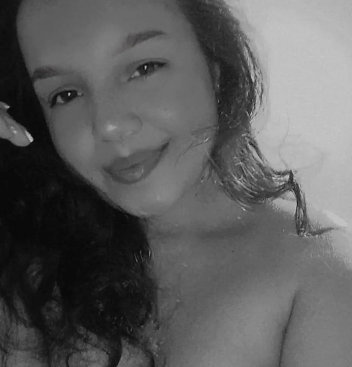 KarlaSanchez18 offline chatrum