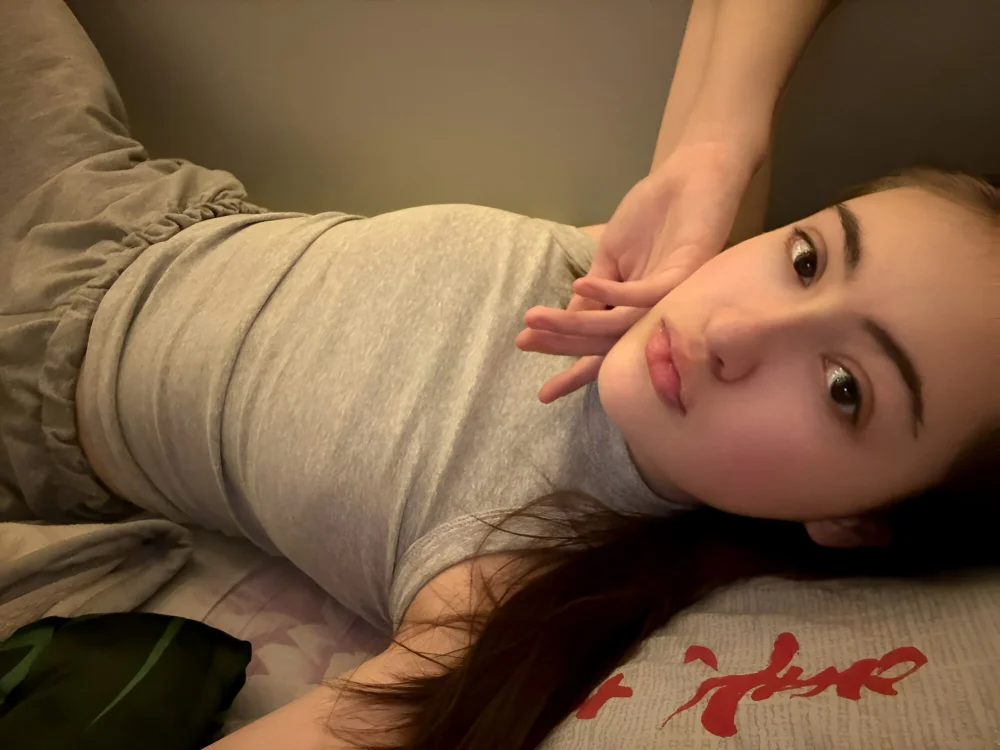 دردشة AllenGlas الجنسية دون اتصال