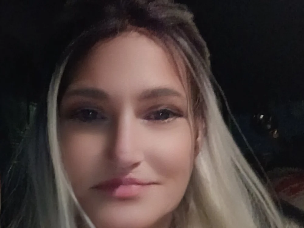 cindymagbee's Offline Chat Room