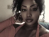 Monica_Charlotte's Offline XXX Chat