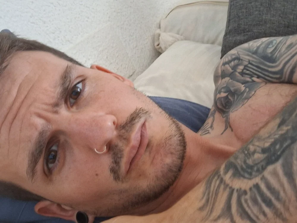 giosergiosushi offline chatrum