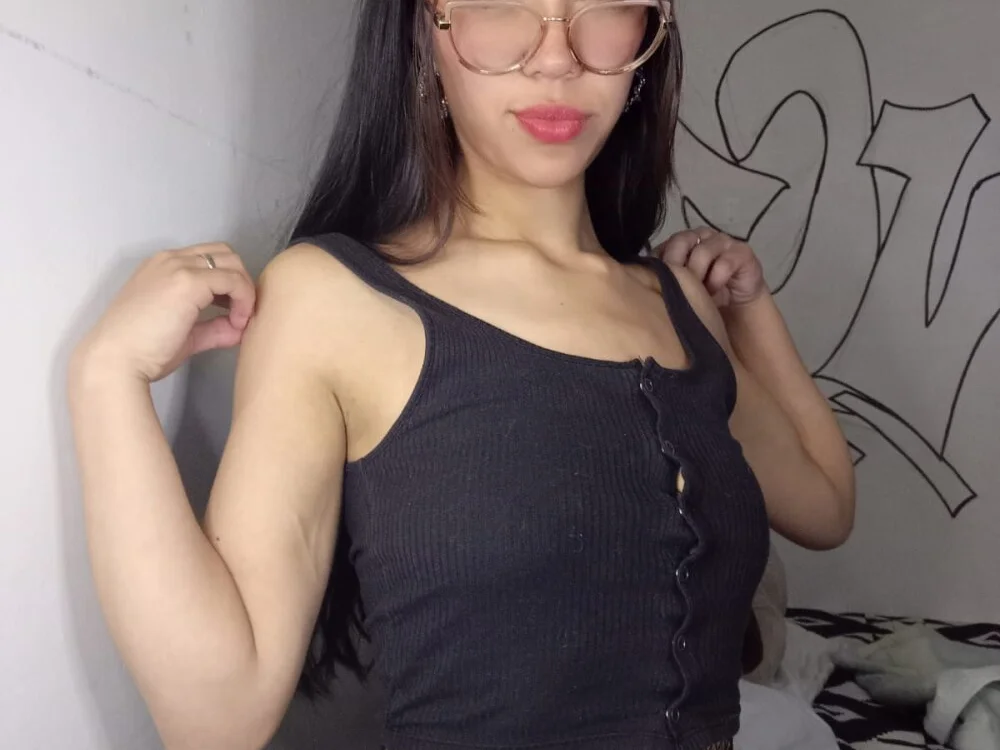 Офлайн-чат XXX Mikha_Ela