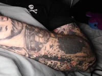 dutchtattoos' Offline XXX Chat