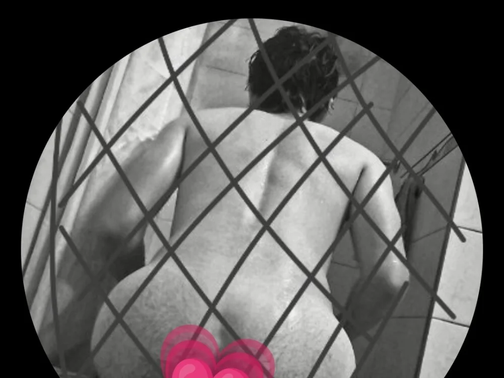 DiegoAssHole 離線 XXX 聊天