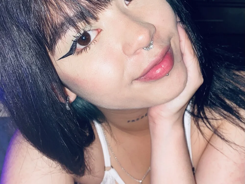 Violetx19 Offline XXX-chat