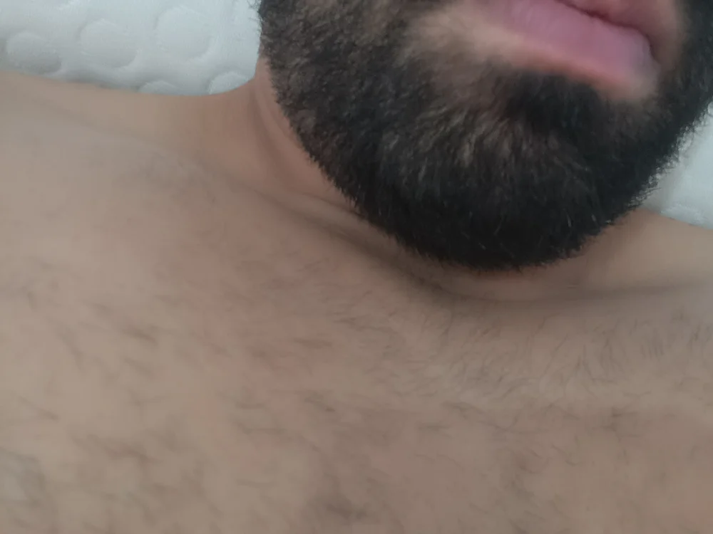 Ajota6879 offline XXX-chat