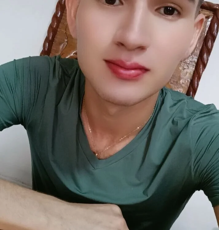 Czat XXX offline – camilo_model