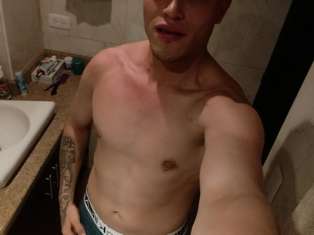 jettcart Offline XXX-chat