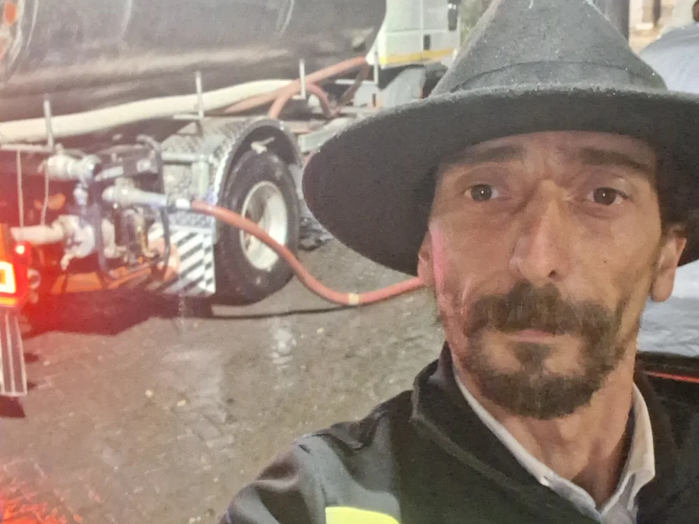 Diego_320 Offline XXX Chat