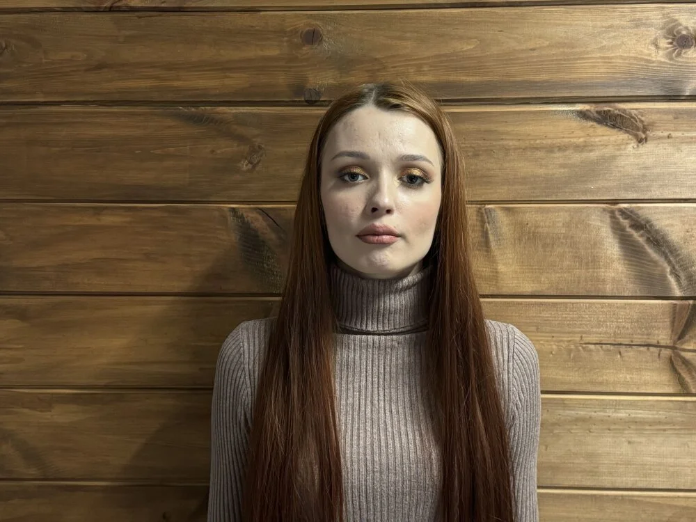 DareleneEast's Offline XXX Chat