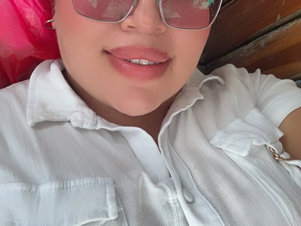 Lovelipsbig offline XXX-chat