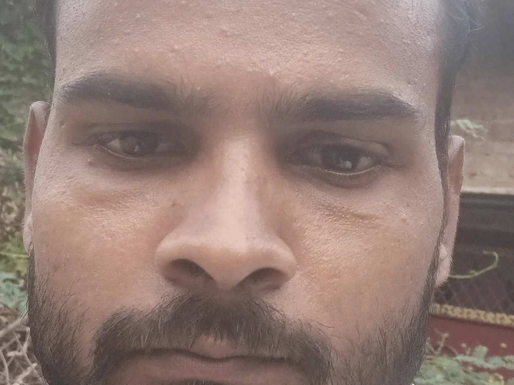 Bad123bablu 離線 XXX 聊天