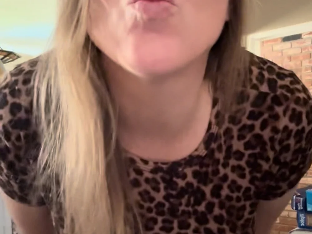 PixieRosePetal's Offline XXX Chat