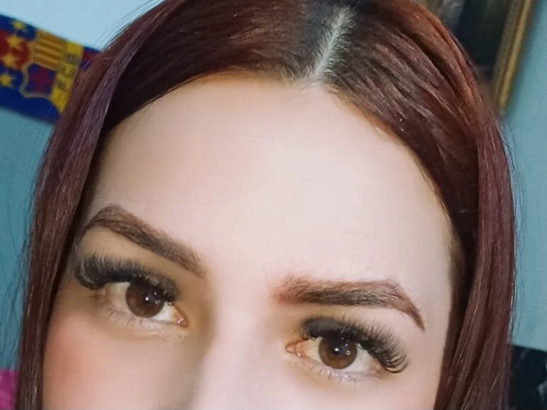 Maadelen's Offline Chat Room