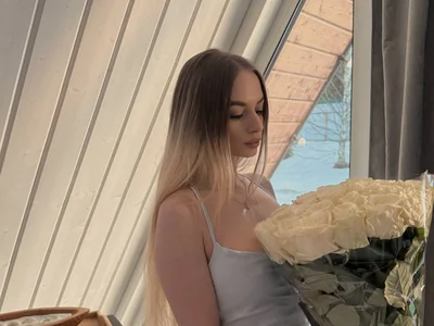 Butterfly_kisss - Girl 