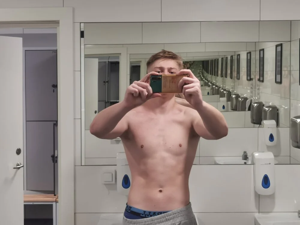 Offline XXX chat modela Mifbri