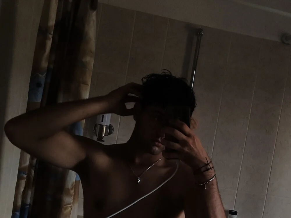 แชท XXX ออฟไลน์ของ Giogio004