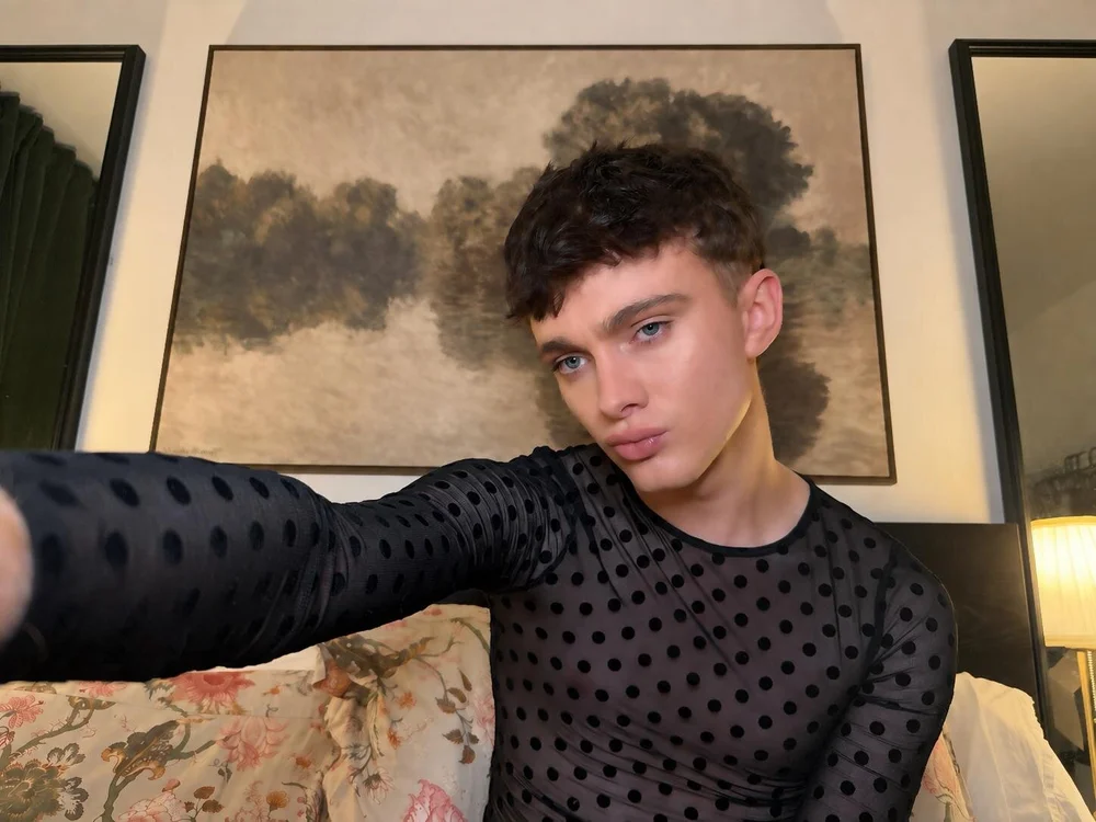 SubTwink's Offline XXX Chat