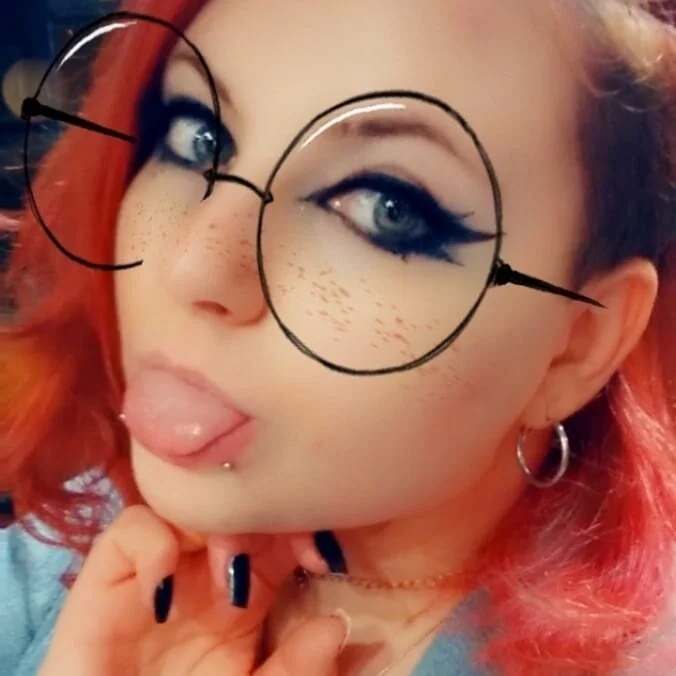 Offline chatovací místnost cherry_poptart