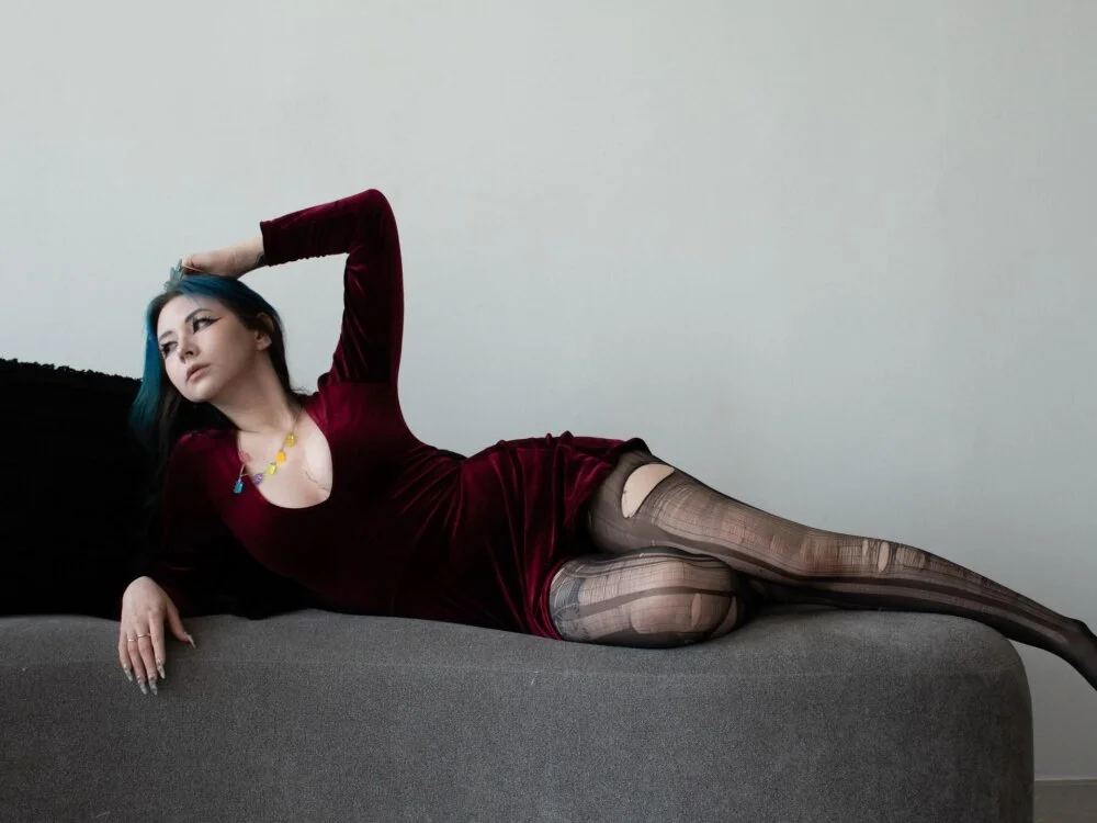 Czat XXX offline – WesleeGray