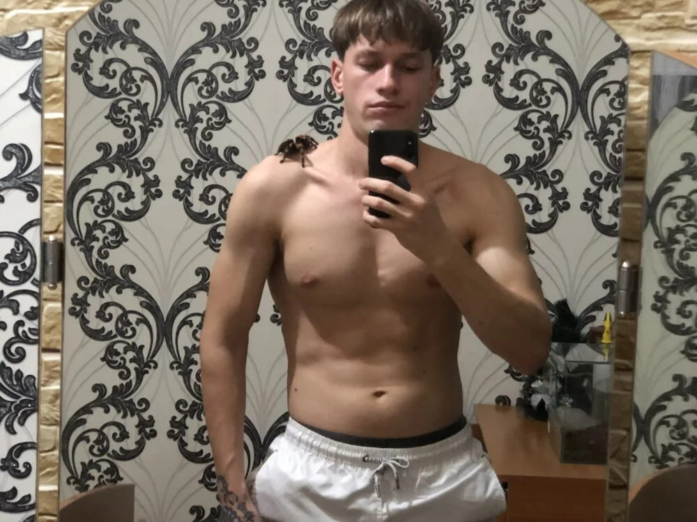 frama666 离线XXX聊天