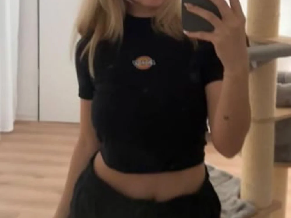 Chat +18 off-line de cumhard_foryou