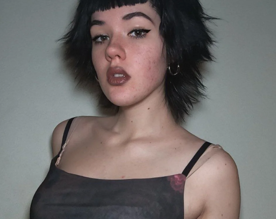 LioraSin 现场XXX聊天