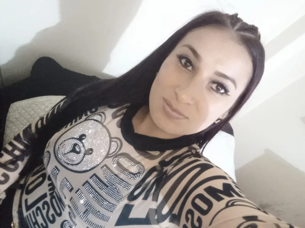 charlote_2u offline chatrum