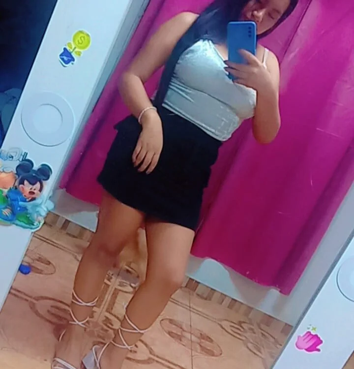 veronicaa_squirt Offline XXX Chat