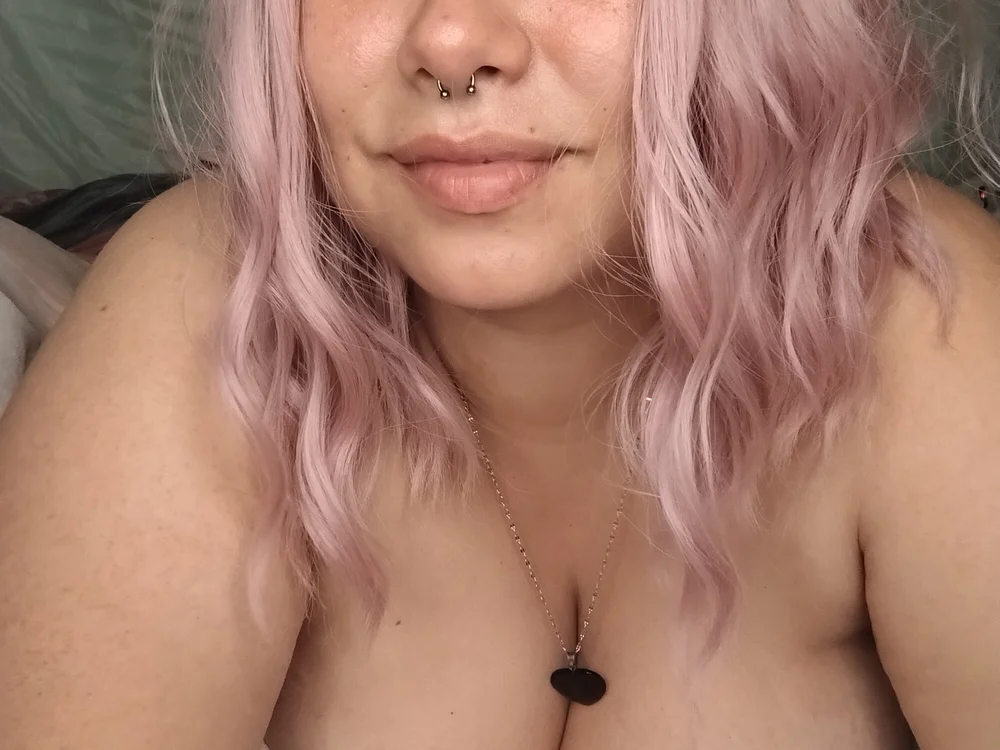 pausaa33's Offline XXX Chat