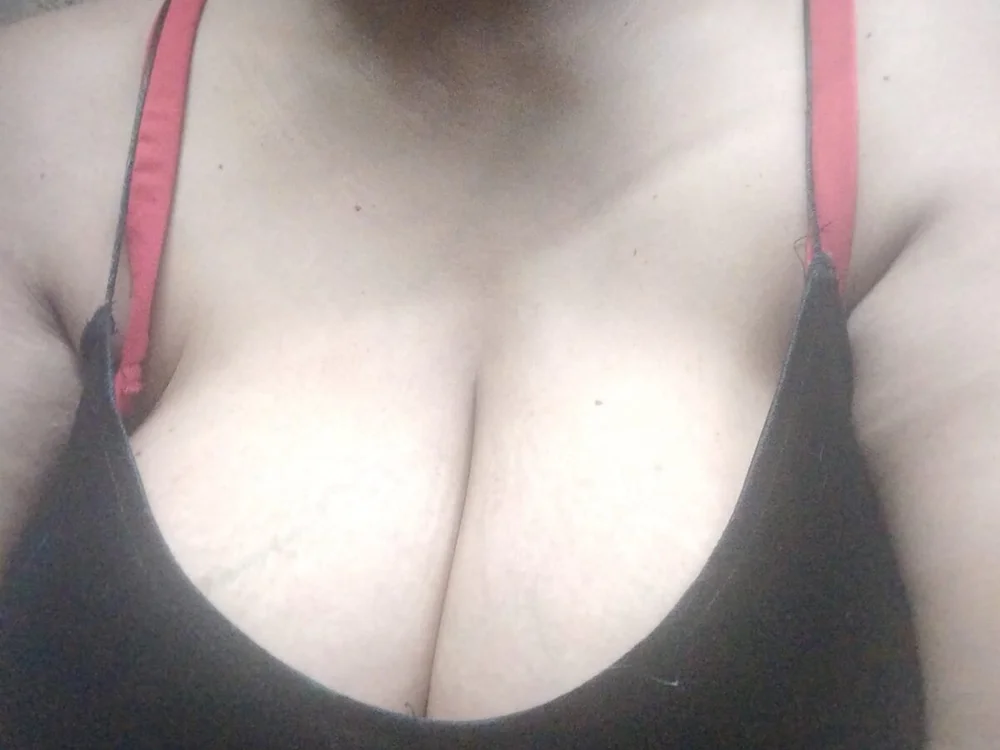 lovetanuu's most recent online preview