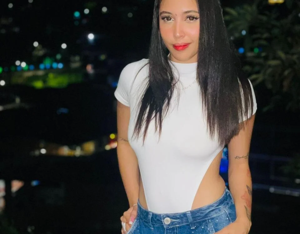 naomi_sato's Offline XXX Chat