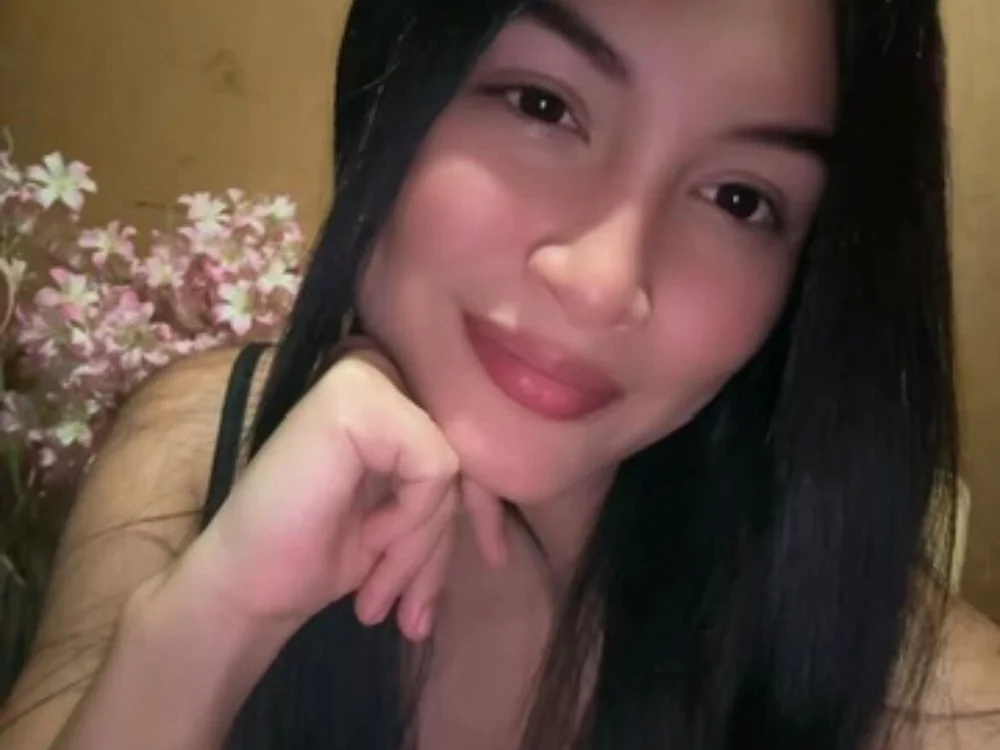 aylin_w's Offline XXX Chat