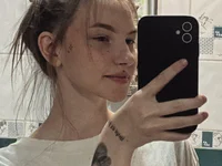 LumPetal's Live XXX Chat