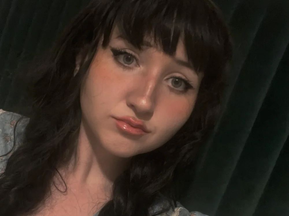 LittleMacyMae's Offline Chat Room