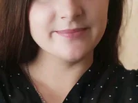 Mariella087's Offline Chat Room