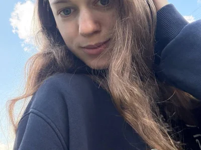 ElidiaLanders private show