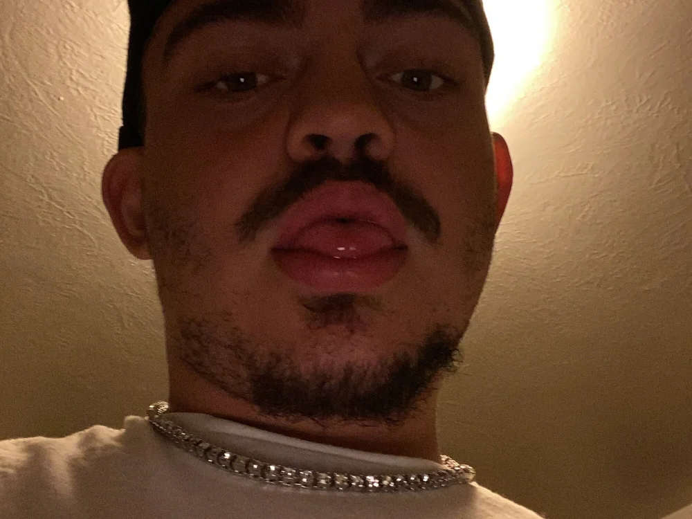 freakyboy336 Offline Chatraum