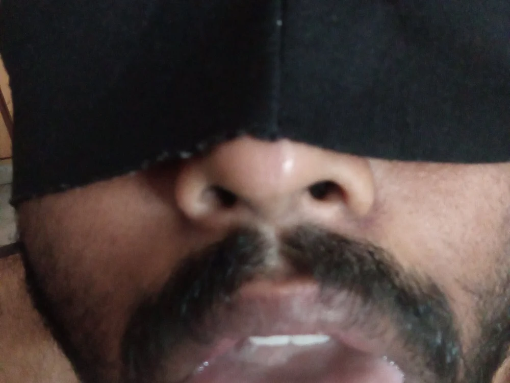 desipadma's Offline Chat Room