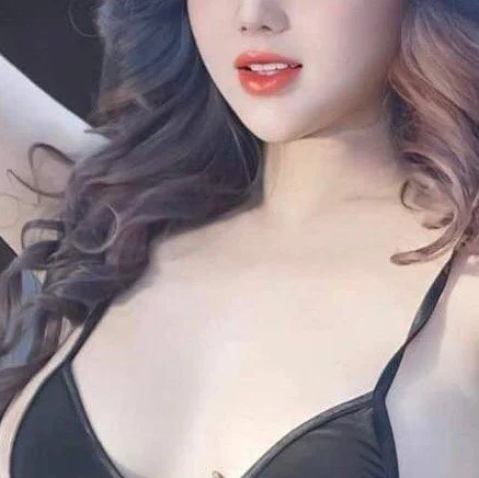 Dancer-xinxin Adlı Modelin Çevrimdışı Sohbet Odası