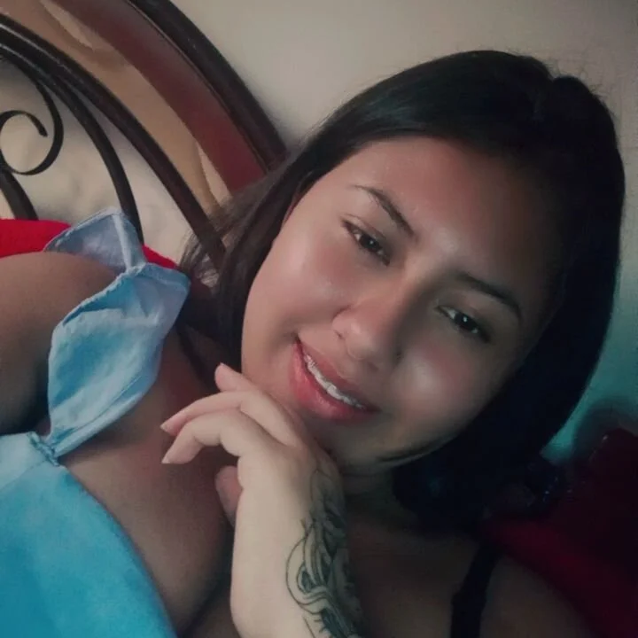 Hot_Rihanna: офлайн-секс-чат