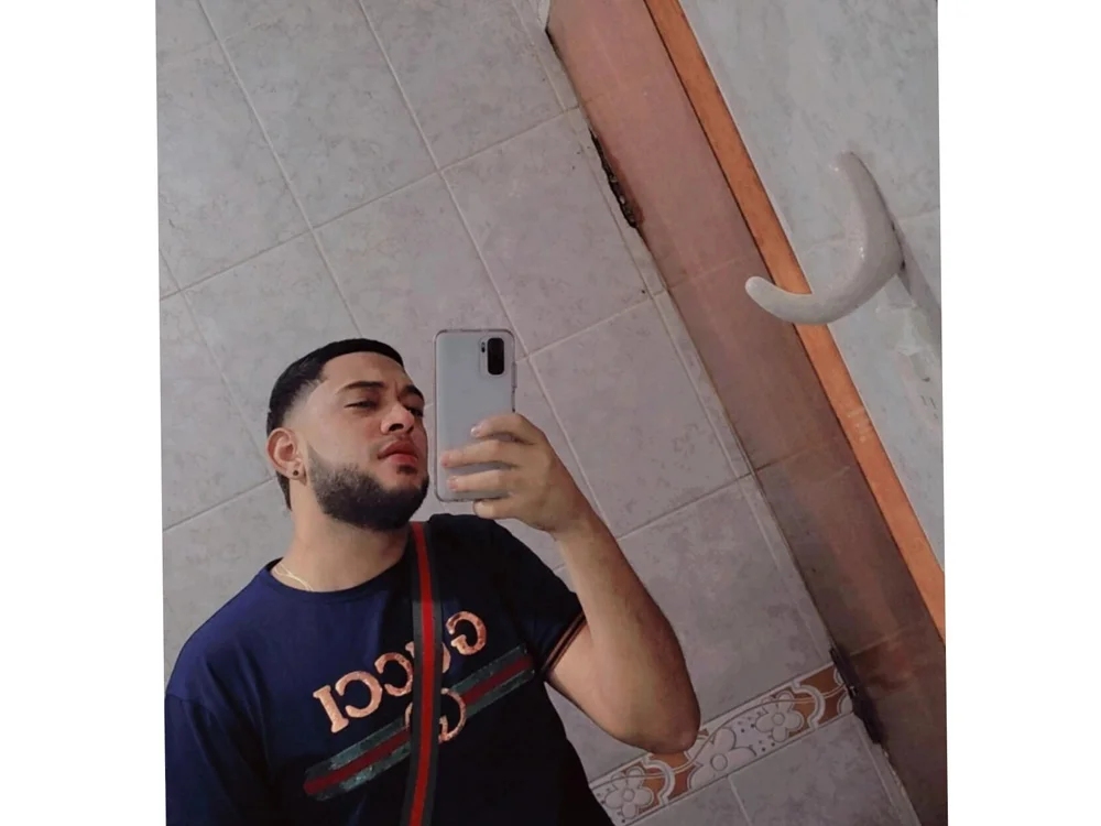 bunny_gucci_ offline chatrum