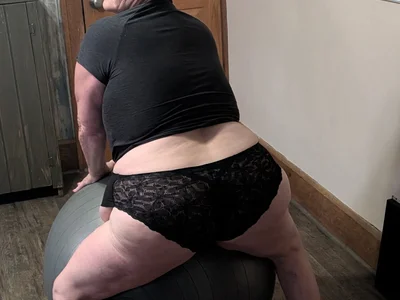 curvysecret1971
