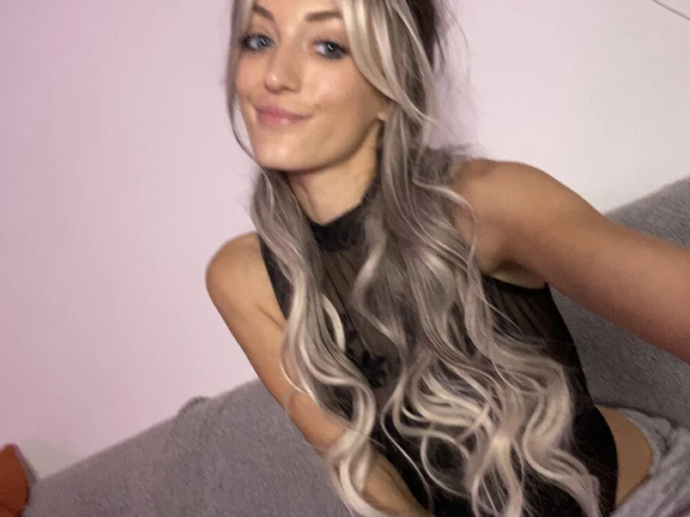 SummerWilde's Offline XXX Chat