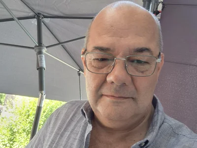BOB20150 Male Office Adult Live Webcam