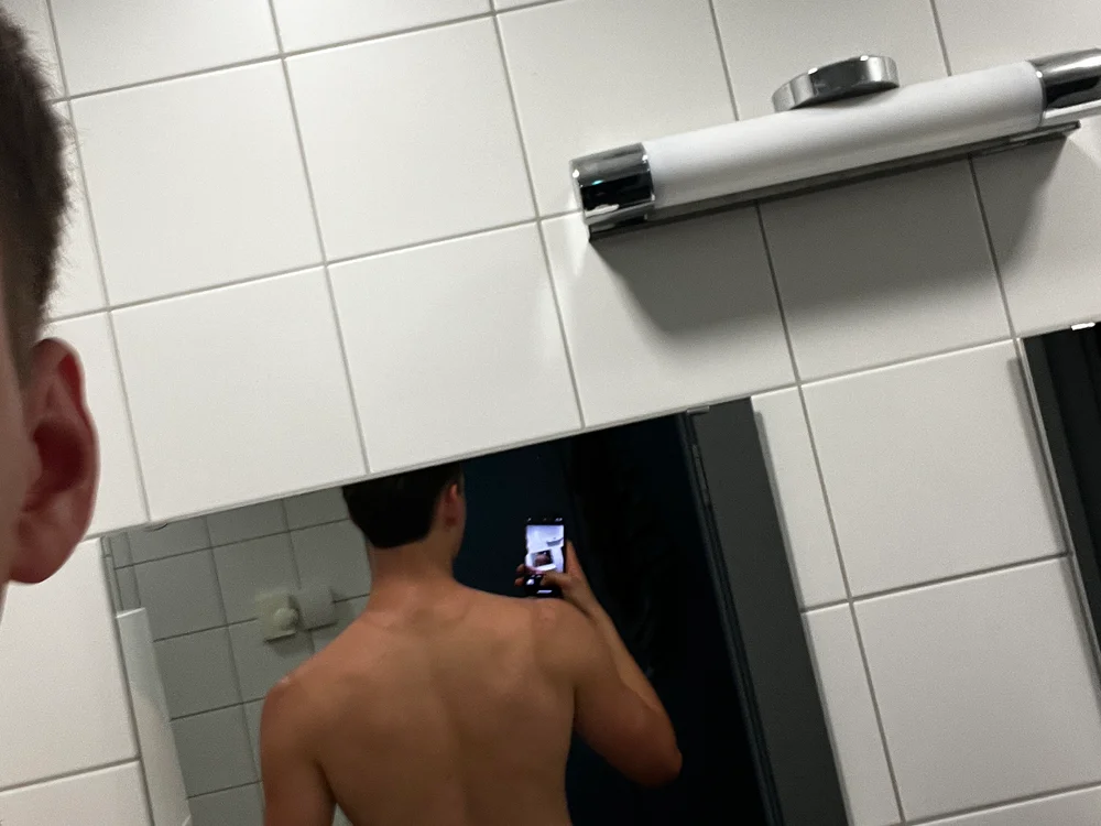 whitedick44