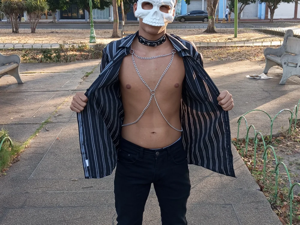 Yenzo196 offline chatrum
