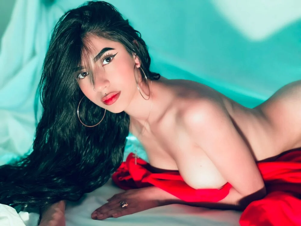 Camila_Reyess_ offline XXX-chat