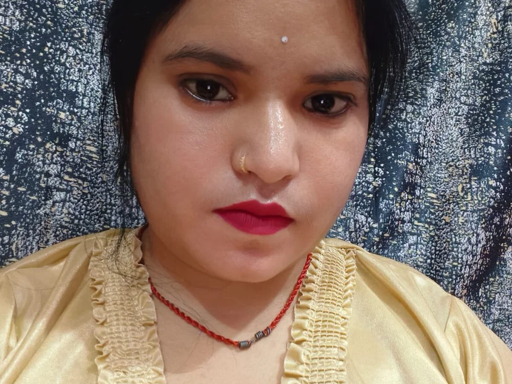 KAJALSHARMANA Adlı Modelin Çevrimdışı XXX Sohbeti