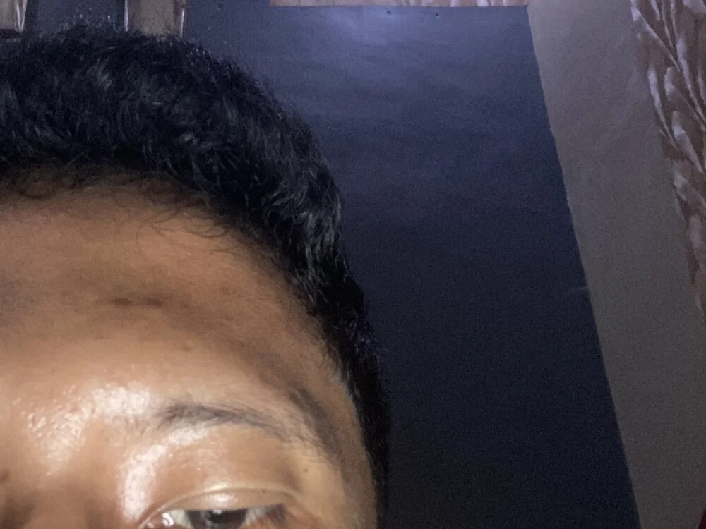 predhatorrn Offline XXX chat